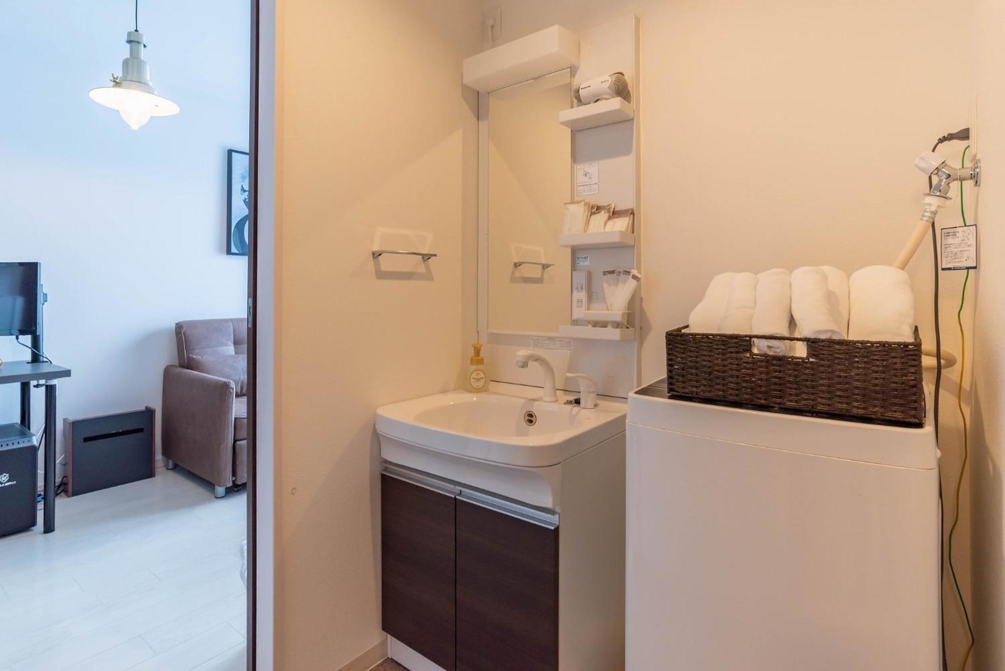 Fds Aim Apartment Осака Екстериор снимка